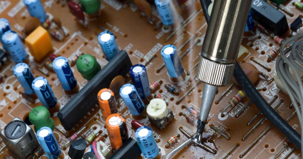 Conserto de Purificador de Água em Serra | Assistência Perto de Mim placa eletronica com falhas ou sem funcionamento 2